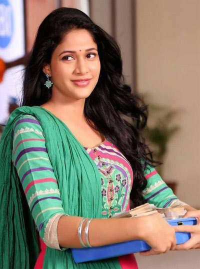 heroine lavanya tripathi,ravi teja,sai dharam teja,sandeep kishan  ఈ అమ్మడి హవా సాగుతోంది..!